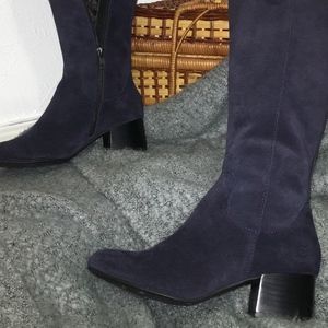 Born Avala in Navy Suede - Heeled Boot